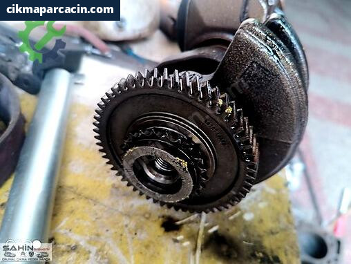 Peugeot 301 Krank Mili çıkma parça