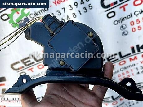 Peugeot Partner Gaz Pedalı çıkma parça