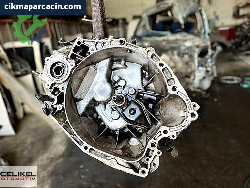 Peugeot Partner Şanzıman Komple çıkma parça
