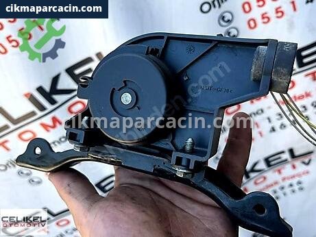 Peugeot Partner Gaz Pedalı çıkma parça