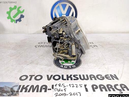 Volkswagen Polo Sağ Ön Far çıkma parça
