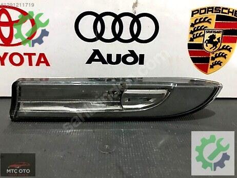 Porsche Panamera Sinyal çıkma parça