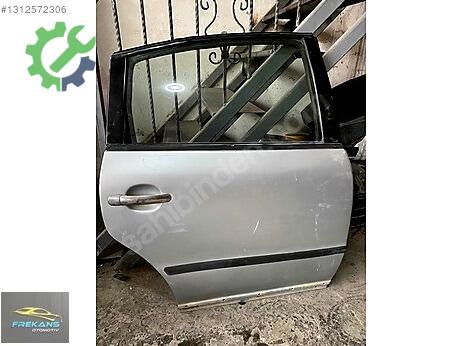 Volkswagen Passat Sağ Arka Kapı çıkma parça