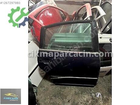 Volkswagen Passat Sağ Arka Kapı çıkma parça