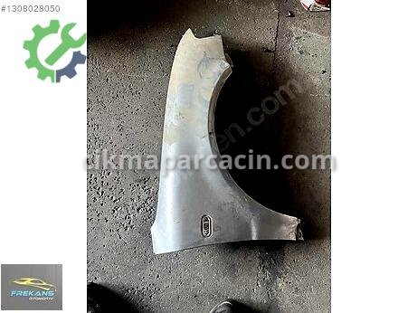 Volkswagen Passat Sağ Ön Çamurluk çıkma parça