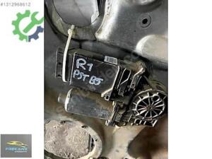Passat b5 sağ ön cam motoru ve kartı 101434-202