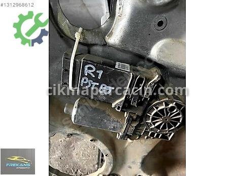 Volkswagen Passat Ön Cam Motoru çıkma parça