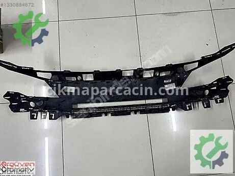 Peugeot 5008 Ön Panjur çıkma parça