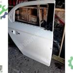 Peugeot 301 sağ arka kapı