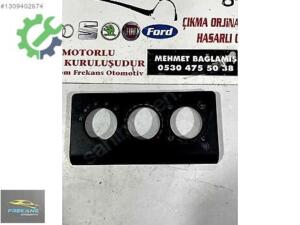 Polo 1997-2000 Çıkma Kalorifer Kontrol Paneli Çerçevesi