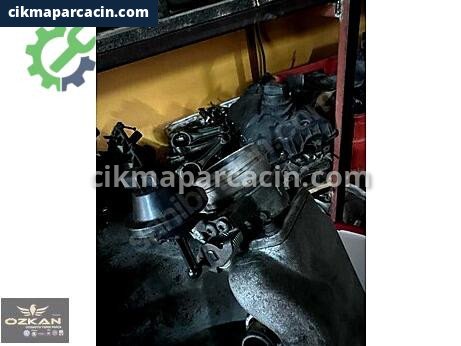 Volkswagen Caddy Gaz Kelebeği çıkma parça