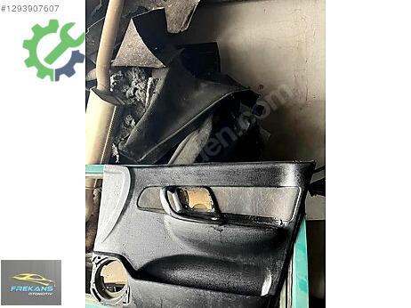 Volkswagen Polo Kapı Döşemesi çıkma parça