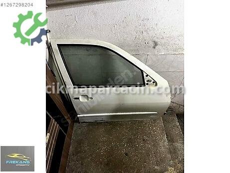 Volkswagen Polo Sağ Ön Kapı çıkma parça