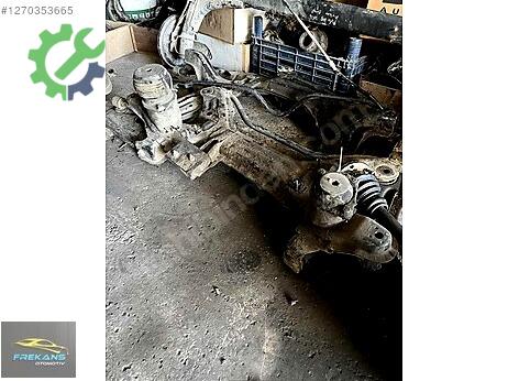 Volkswagen Polo Ön Travers çıkma parça