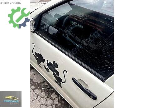 Volkswagen Polo Cam Sıyırıcı çıkma parça