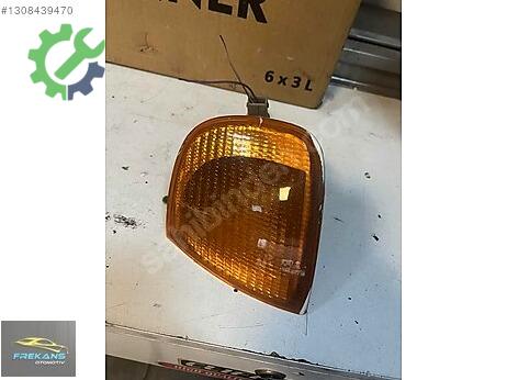 Volkswagen Polo Sinyal çıkma parça