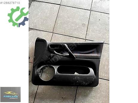 Volkswagen Polo Kapı Döşemesi çıkma parça