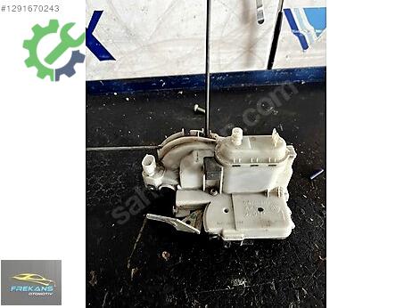 Volkswagen Polo Sağ Ön Kapı çıkma parça
