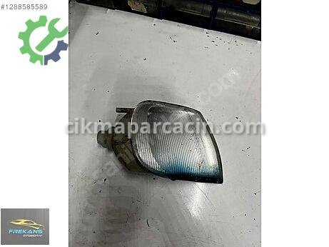 Volkswagen Polo Sinyal çıkma parça
