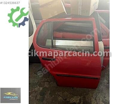 Volkswagen Polo Sağ Arka Kapı çıkma parça