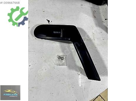 Volkswagen Polo Sağ Ön Kapı çıkma parça