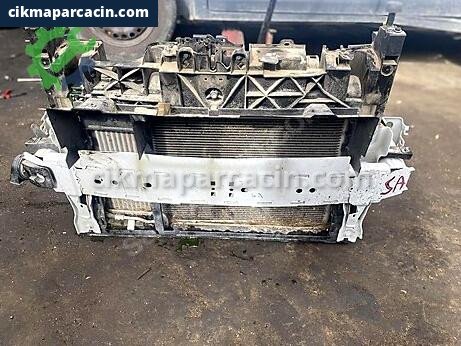 Ford Tourneo Ön Tampon Demiri çıkma parça