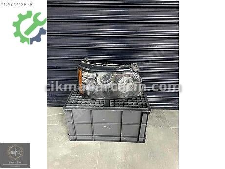 Land Rover Range Rover Sağ Ön Far çıkma parça