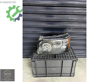 Land Rover Range Rover Sol Ön Far çıkma parça