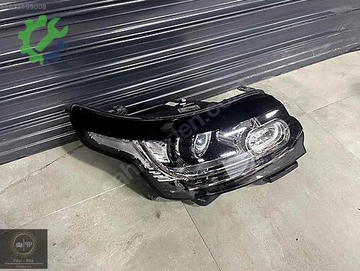 Land Rover Range Rover Sağ Ön Far çıkma parça