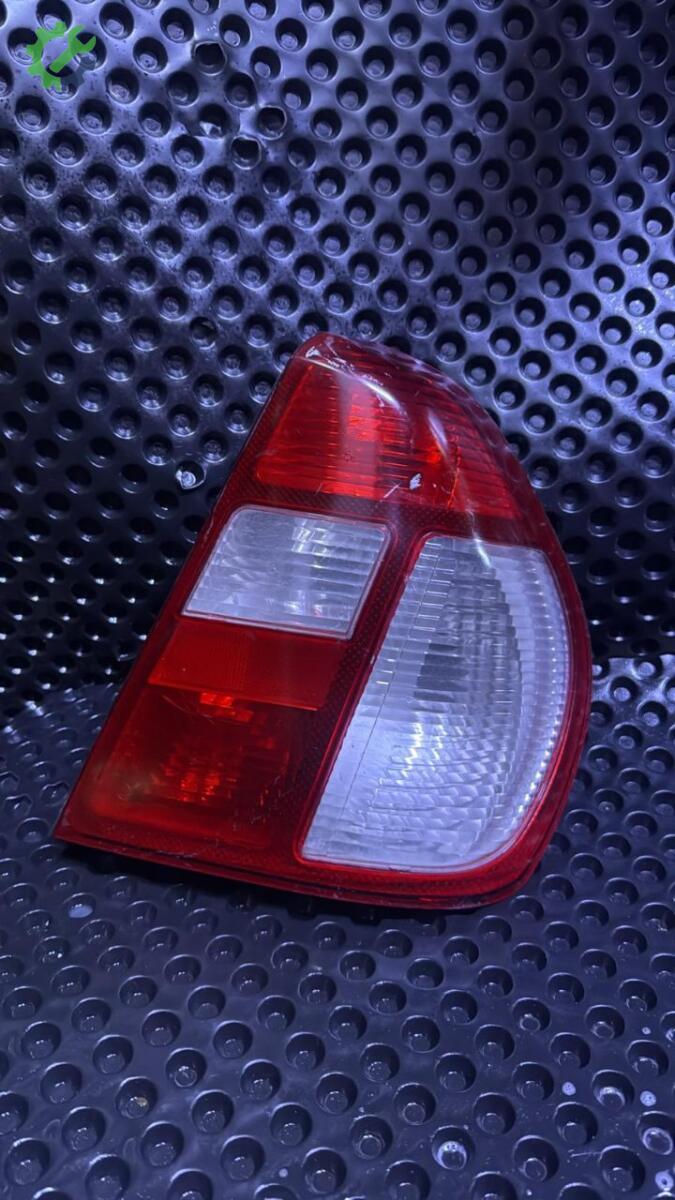 Renault Clio Sağ Stop çıkma parça