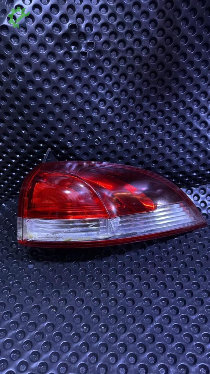 Renault Clio Sağ Stop çıkma parça