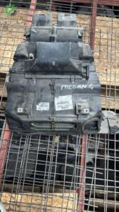 RENAULT MEGANE 4 KALORİFER KAZANI KÜMBET 272700628R
