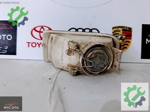 Renault 19 Sağ Sis Farı çıkma parça