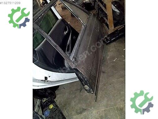 Renault 9 Sol Arka Kapı çıkma parça