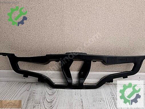 Renault Clio Ön Panjur 628101467R çıkma parça