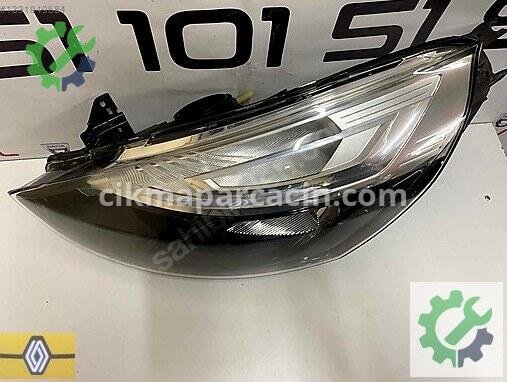 Renault Clio Sol Ön Far çıkma parça
