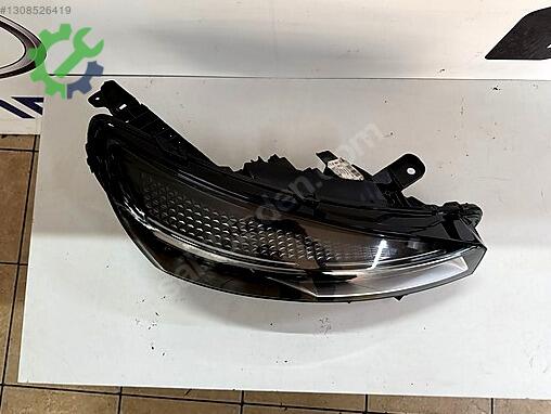 Renault Clio Sağ Ön Far çıkma parça