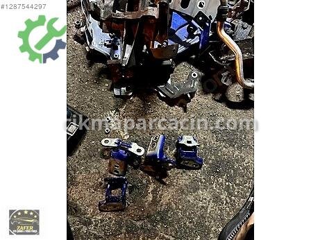 Renault Clio Kapı Menteşesi çıkma parça