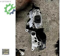 RENAULT CLİO 5.5 MOTOR KULAĞI