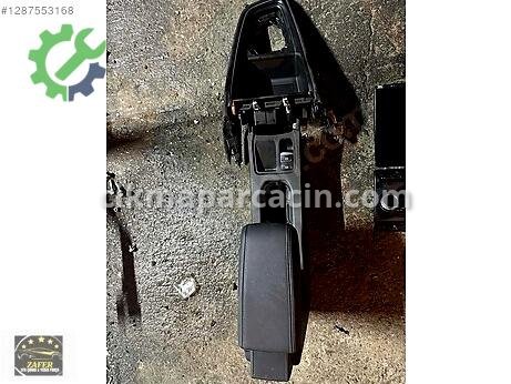 Renault Clio Torpido çıkma parça