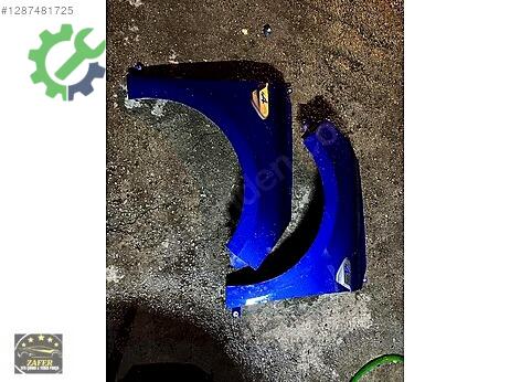 Renault Clio Sağ Çamurluk çıkma parça