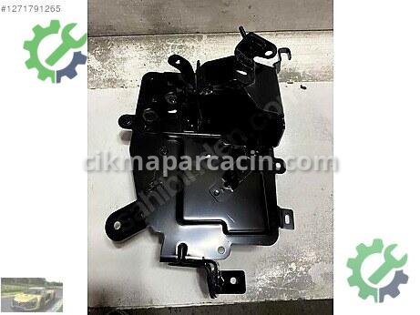 Renault Clio Travers çıkma parça