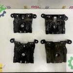 RENAULT CLİO 5 ÖN PANEL KİLİT SACI ORJİNAL 612001843R