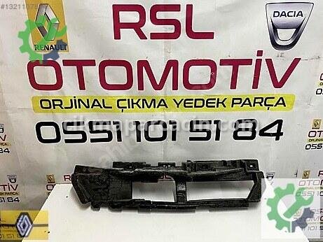 Renault Clio Ön Panjur çıkma parça