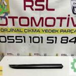 RENAULT CLİO 5 SAĞ ARKA KAPI BANDI ORJİNAL