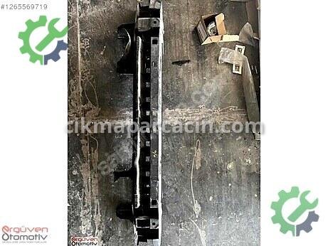 Renault Clio Arka Tampon çıkma parça