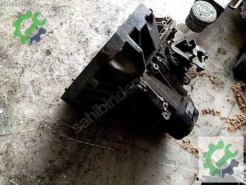 Renault Clio Şanzıman Komple çıkma parça