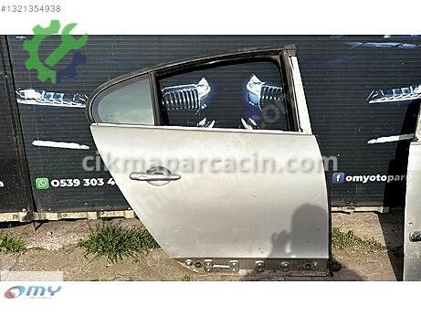 Renault Fluence Sağ Arka Kapı çıkma parça