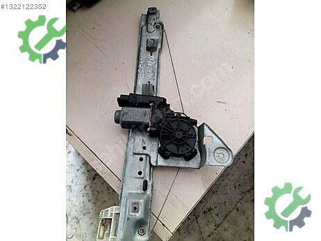 Renault Megane Cam Krikosu çıkma parça