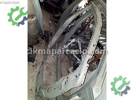 Renault Clio Sağ Marşpiyel Sacı çıkma parça